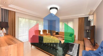 Квартира 3+1 с отдельной кухней в центре Алании