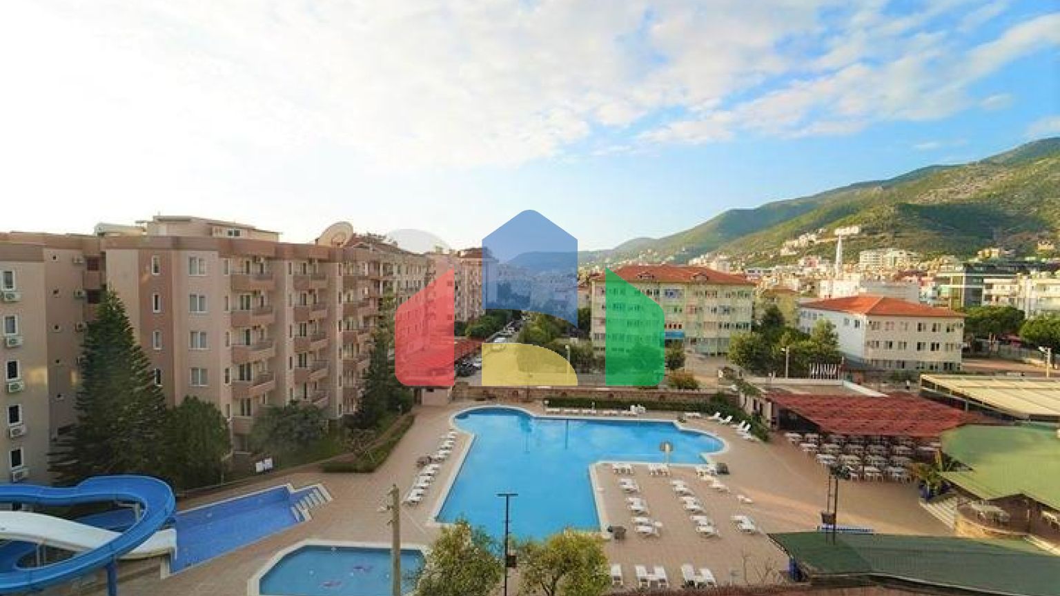 1 + 1 в люкс комплексі в районі пляжу Клеопатра