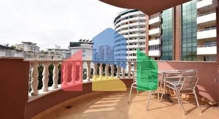 Квартира планировкой 2+1 в 400 метрах от пляжа  Клеопатры