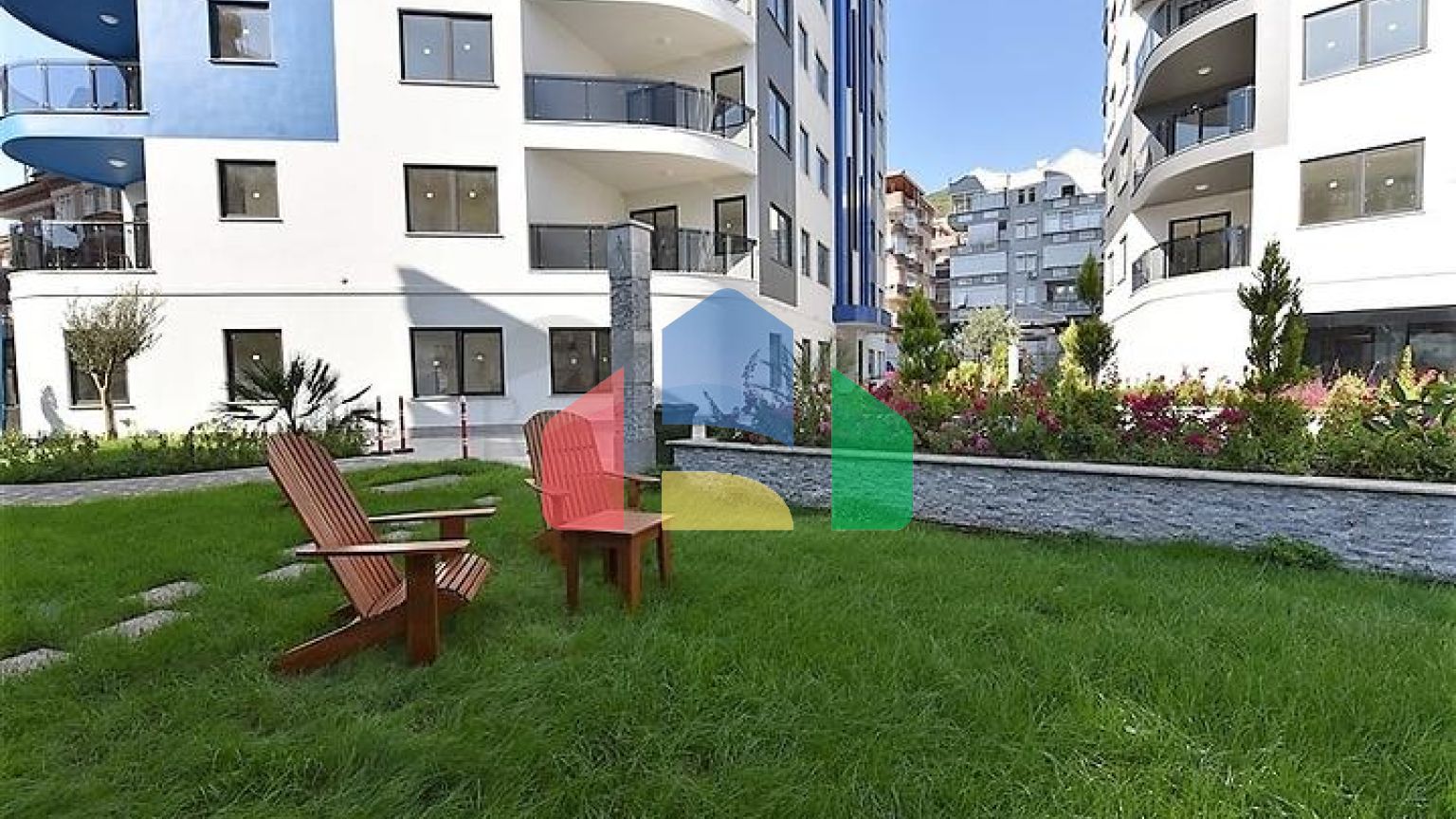 Меблированная квартира 1+1 в центре Аланьи