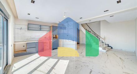 Вілли з видом на море в центральному районі Аланії