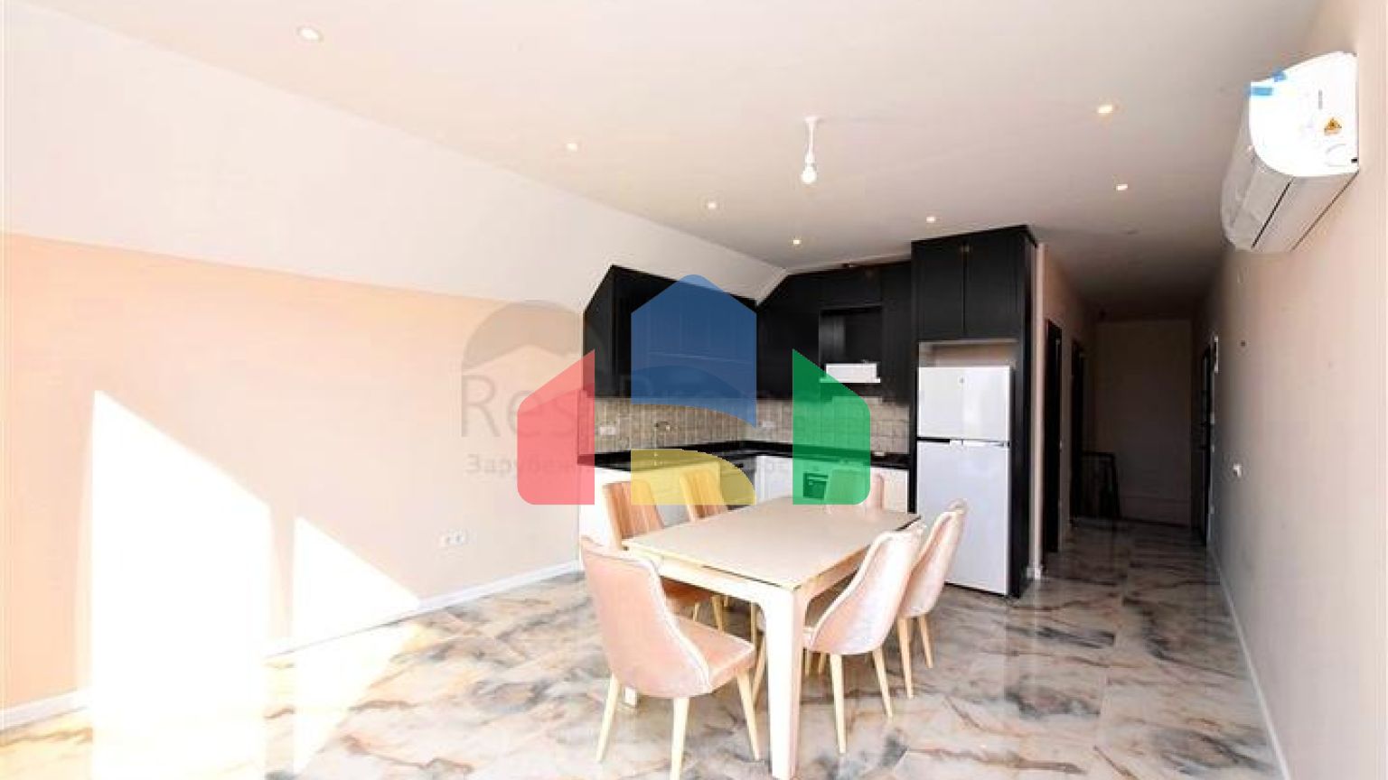 Пентхаус в новом комплексе с видом на море рядом с пляжем Клеопатра