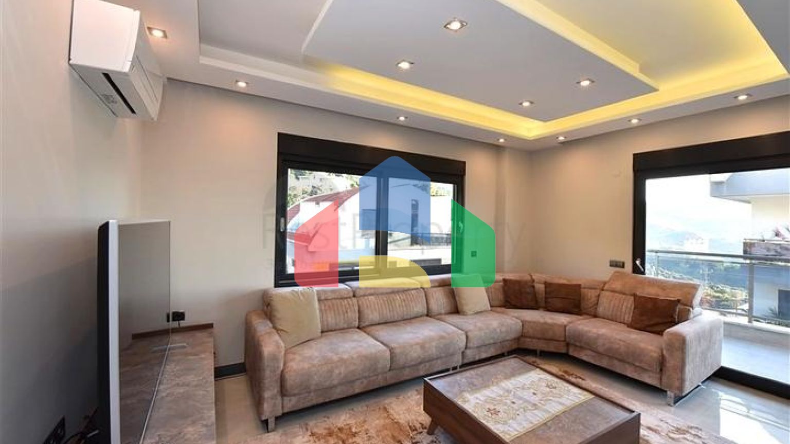 Пентхаус с панорамным видом на Cредиземное море