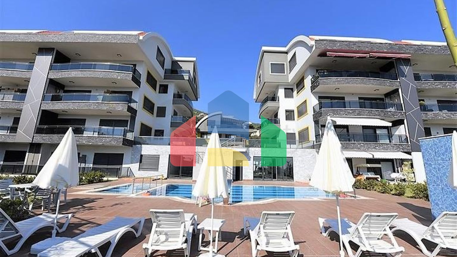 Пентхаус с панорамным видом на Cредиземное море