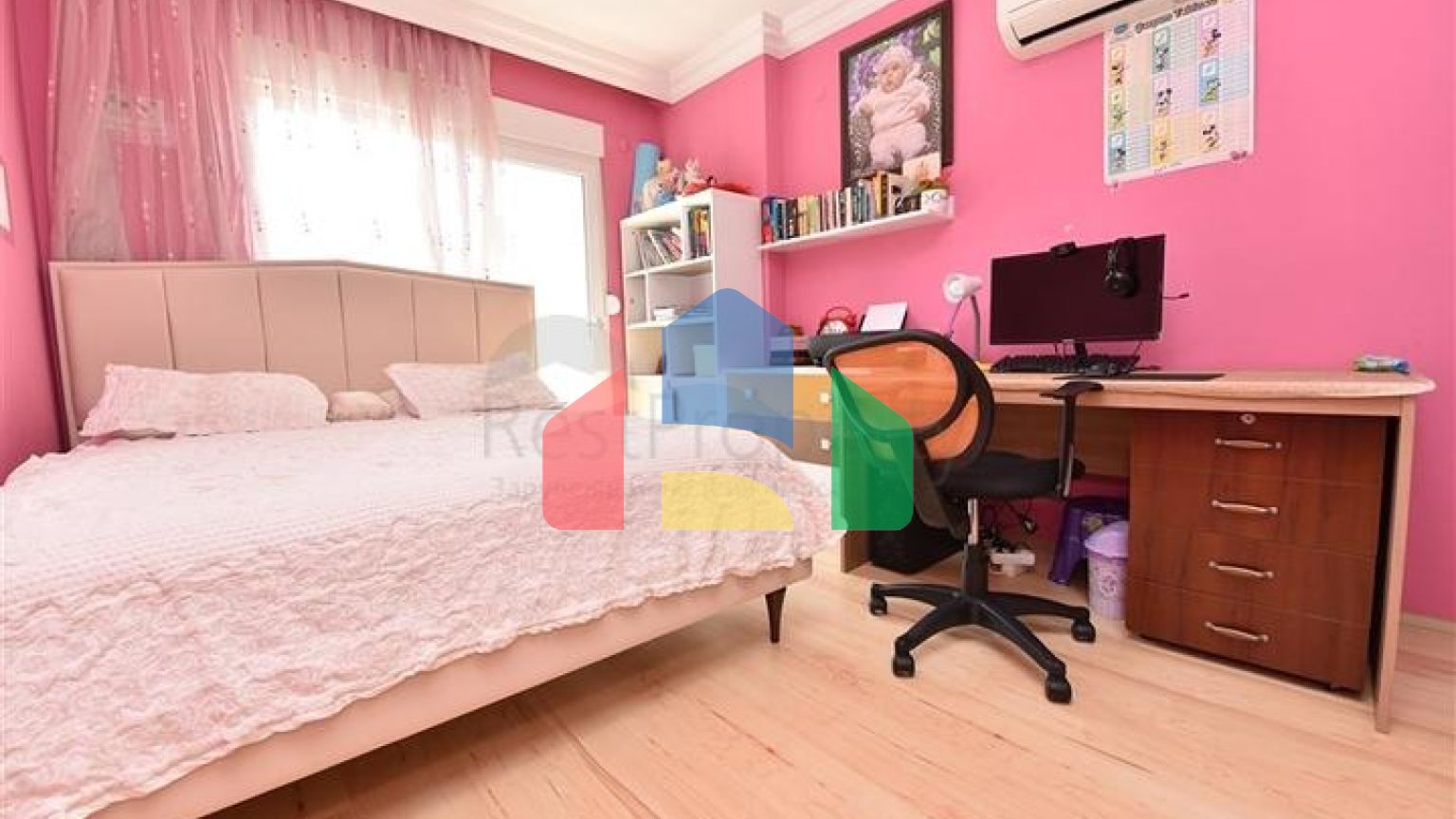 Квартира 3+1 рядом с морем в центре Алании