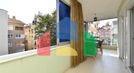 Квартира 3+1 рядом с морем в центре Алании