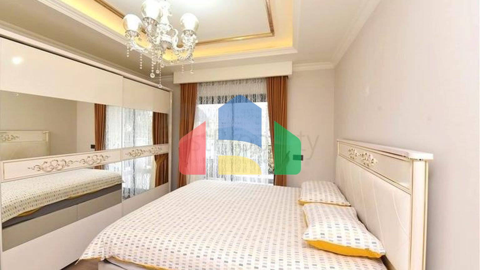 Квартира 2+1 в топовом комплексе в центре Алании