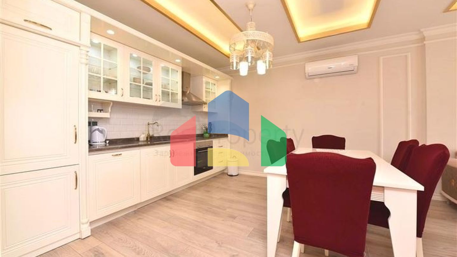 Квартира 2+1 в топовом комплексе в центре Алании