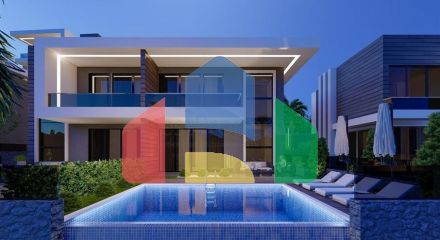 Розкішні вілли в центрі Аланії