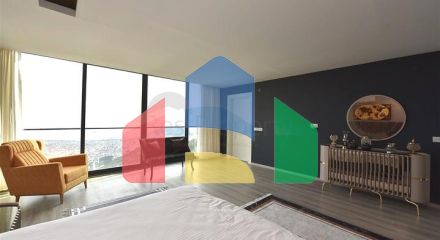 Трехэтажная вилла планировкой 5+1 в самом центре Алании