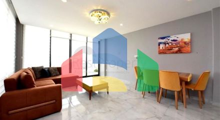 Трехэтажная вилла планировкой 5+1 в самом центре Алании