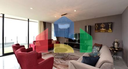 Трехэтажная вилла планировкой 5+1 в самом центре Алании