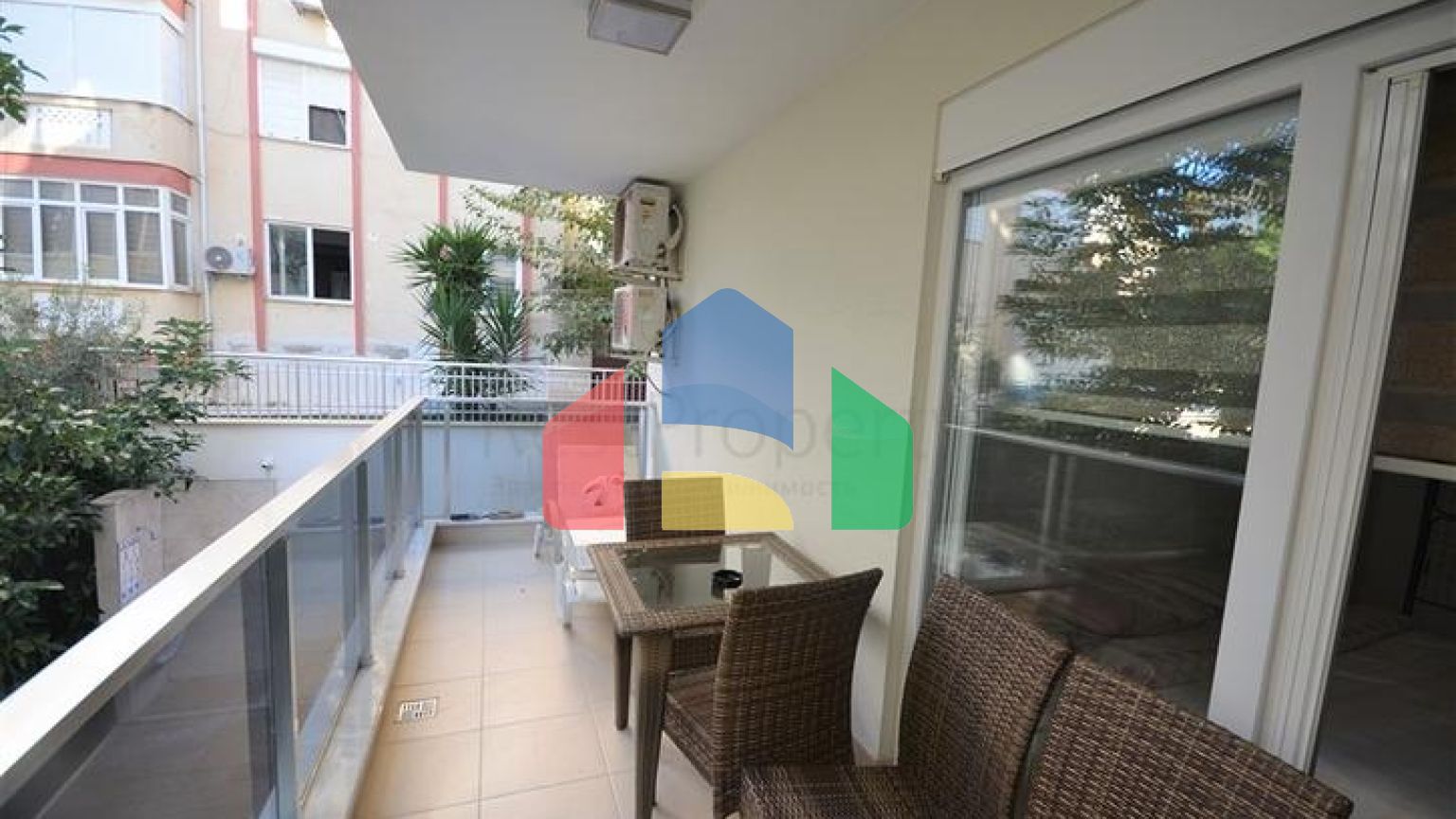 Квартира 1+1 в районе Клеопатра