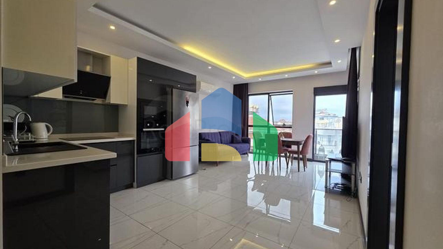 Двухкомнатная квартира 1+1 в центре Аланьи