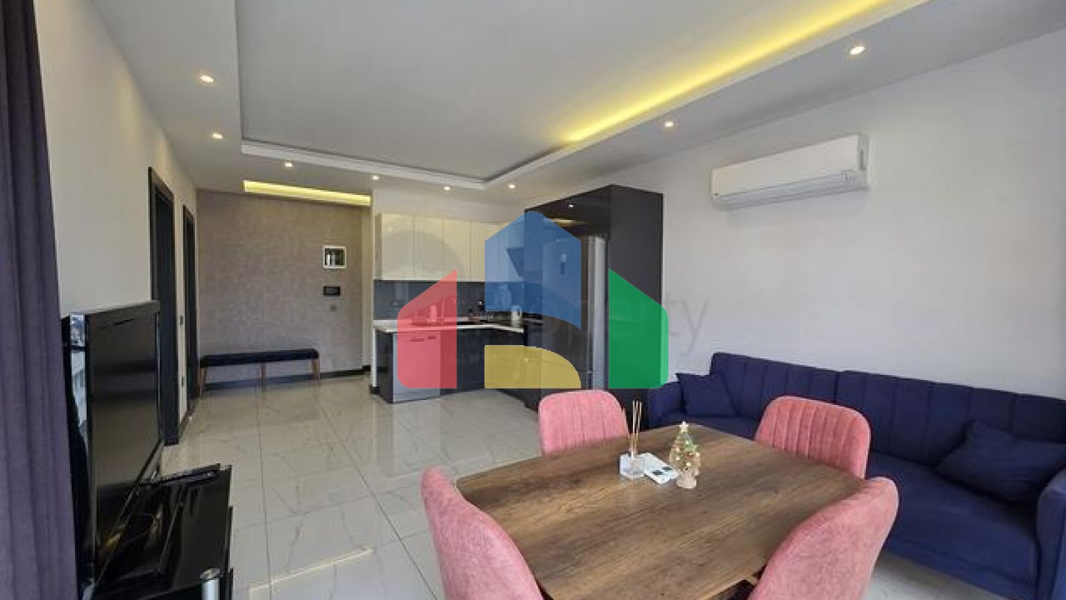 Двухкомнатная квартира 1+1 в центре Аланьи