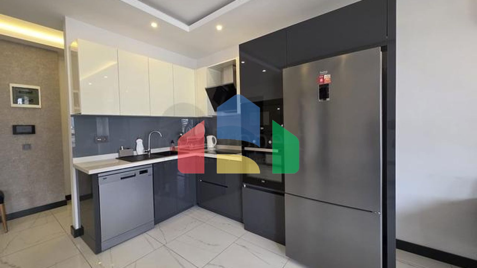 Двухкомнатная квартира 1+1 в центре Аланьи