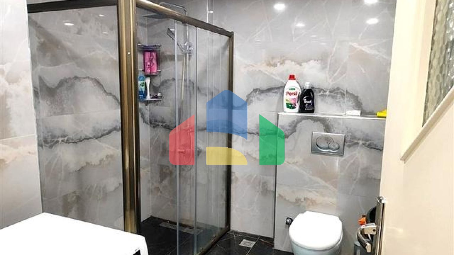 Квартира 3+1 с мебелью и полной комплектацией в районе Клеопатра