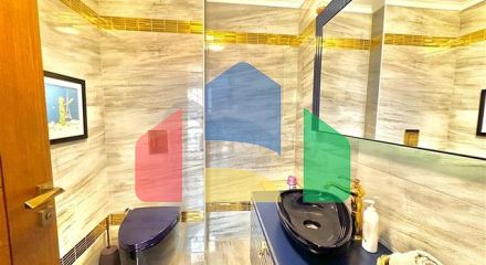 Простора вілла з панорамним видом на море в серці Аланії