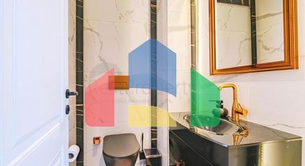 Роскошный пентхаус 4+1 с панорамным видом на море в центре Аланьи