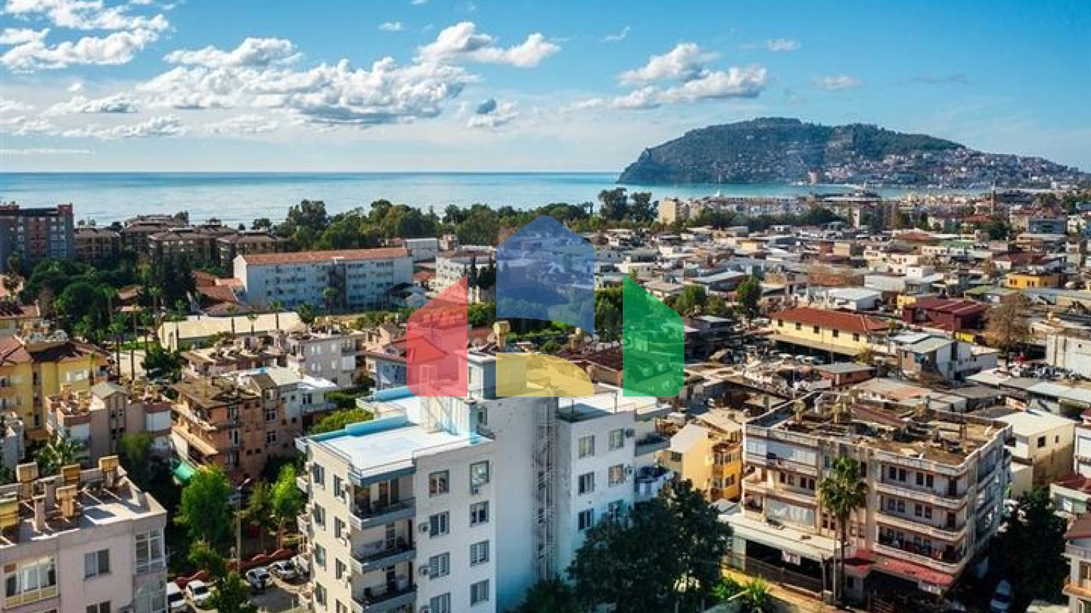 Уютная квартира 1+1 в районе Аланья с бассейном и сауной