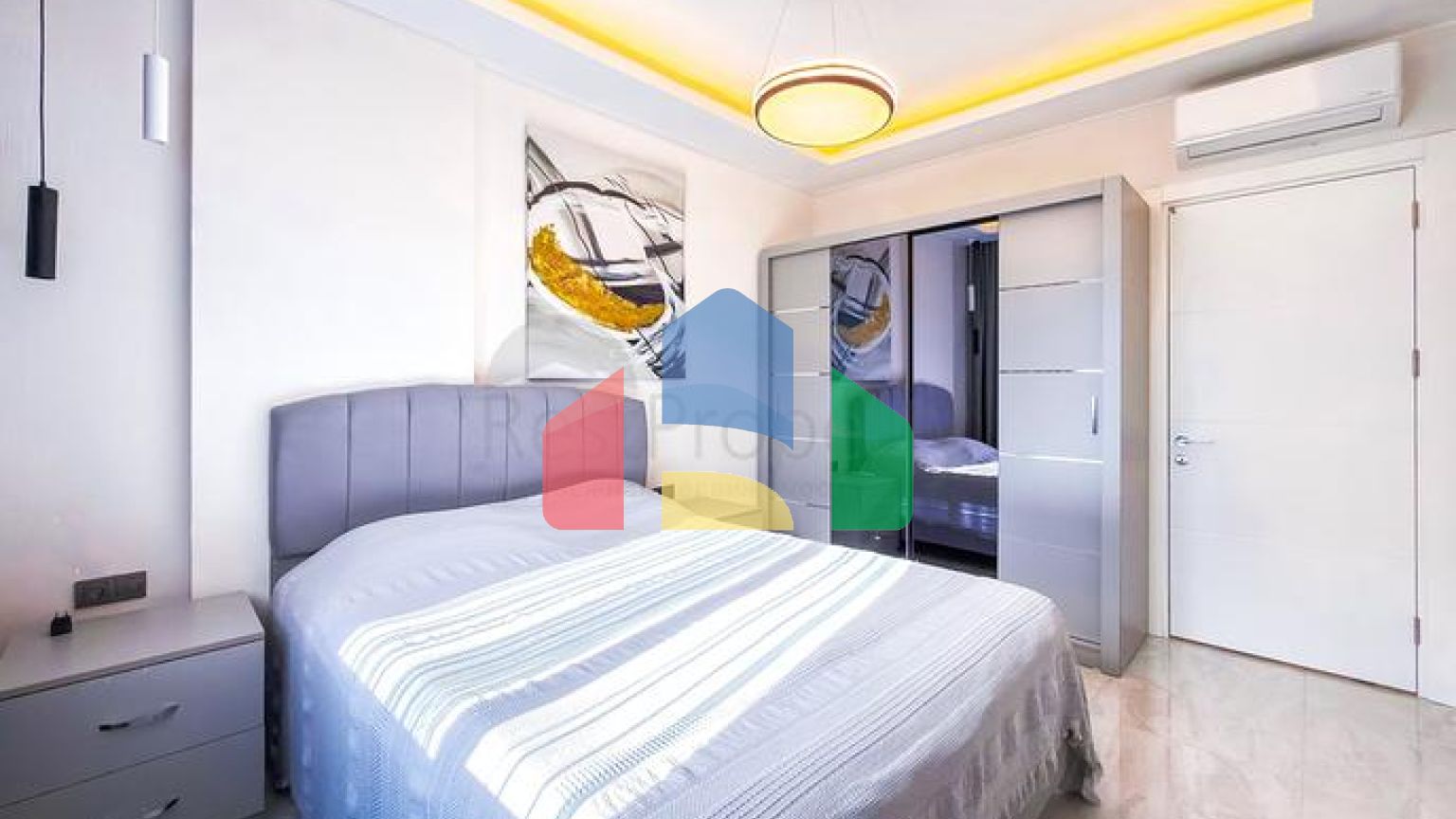 Двухкомнатная квартира 2+1 в центральной части Аланьи рядом с городской инфраструктурой