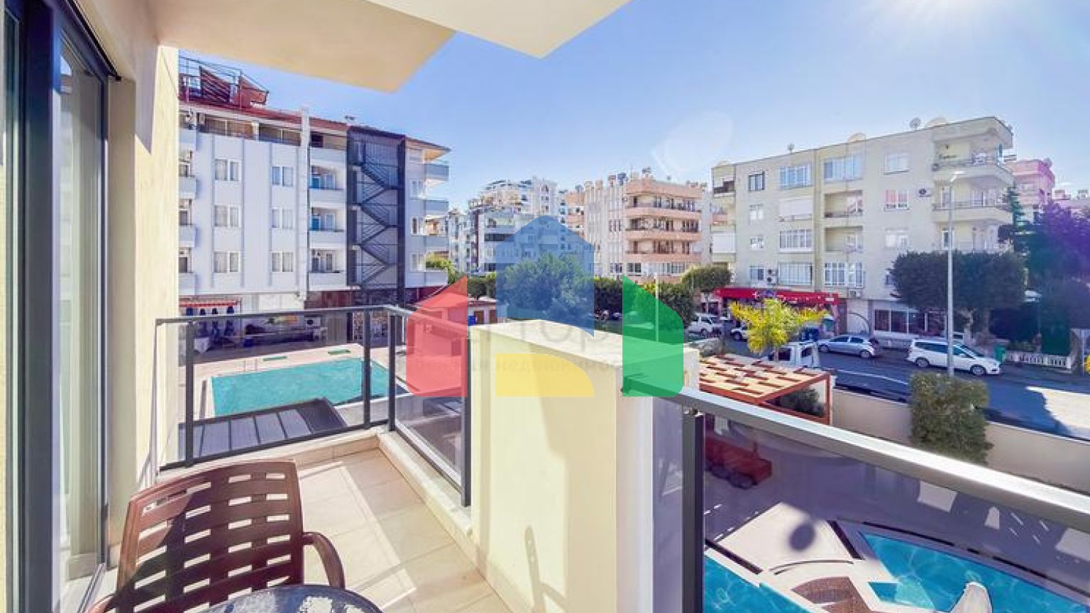 Двухкомнатная квартира 2+1 в центральной части Аланьи рядом с городской инфраструктурой