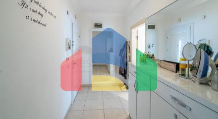 Просторная квартира 2+1 рядом с морем в тихом зеленом районе