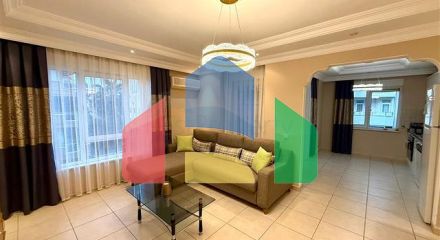 Просторная квартира 2+1 рядом с морем в тихом зеленом районе