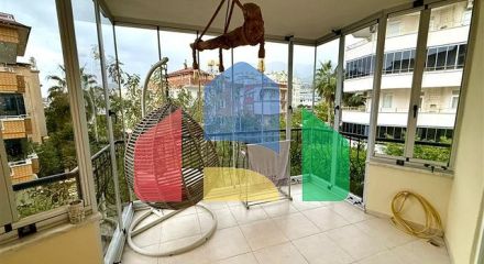 Просторная квартира 2+1 рядом с морем в тихом зеленом районе