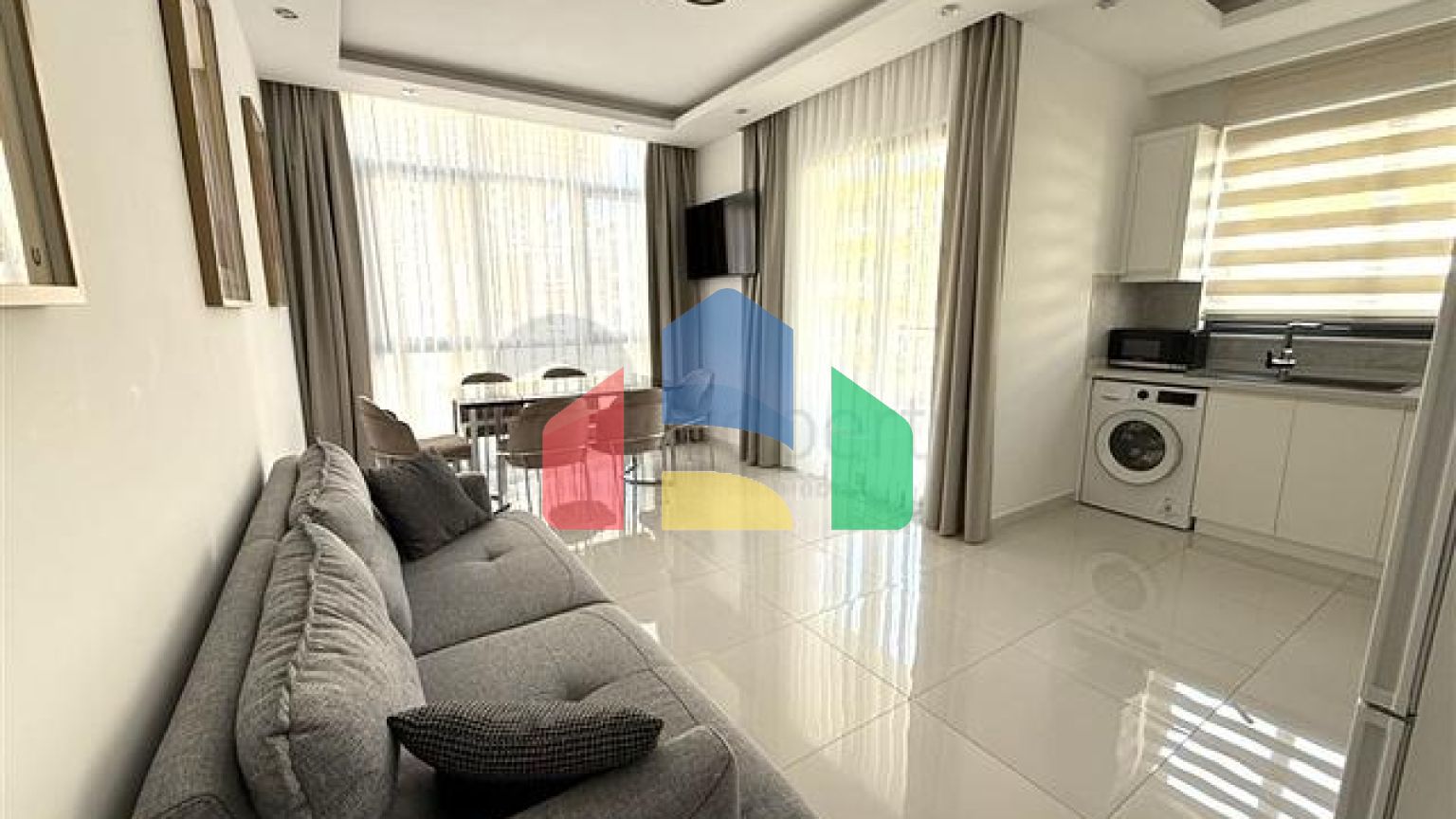 Уютная меблированная квартира 2+1 в современном доме