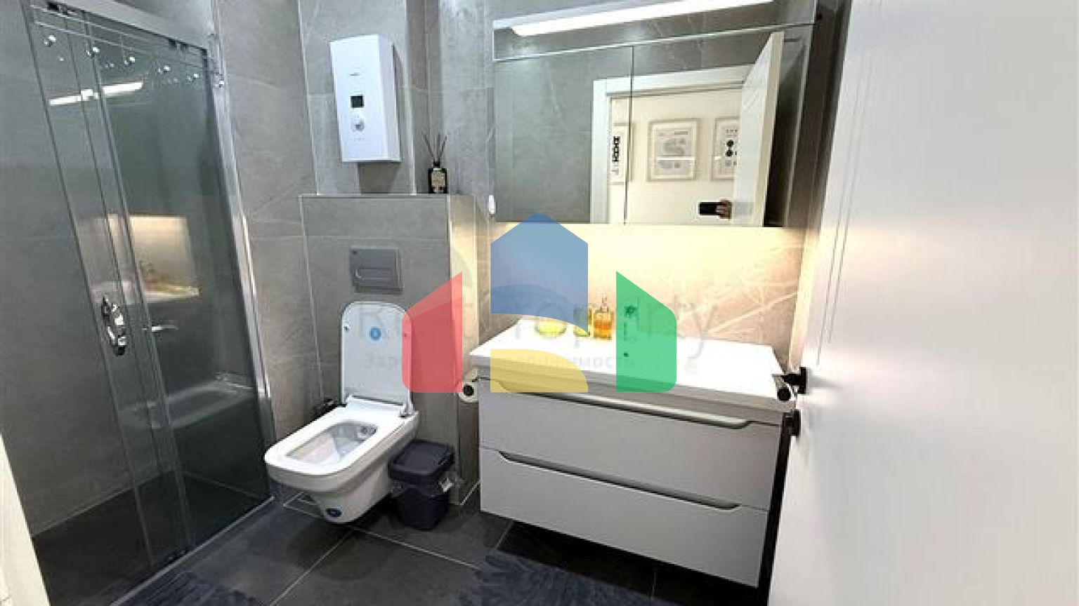 Уютная меблированная квартира 2+1 в современном доме