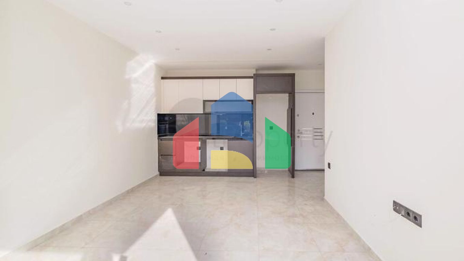 Квартира 1+1 в современном комплексе рядом с пляжем Клеопатра