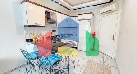 Двухкомнатная квартира 1+1 в центре Аланьи рядом с городской инфраструктурой