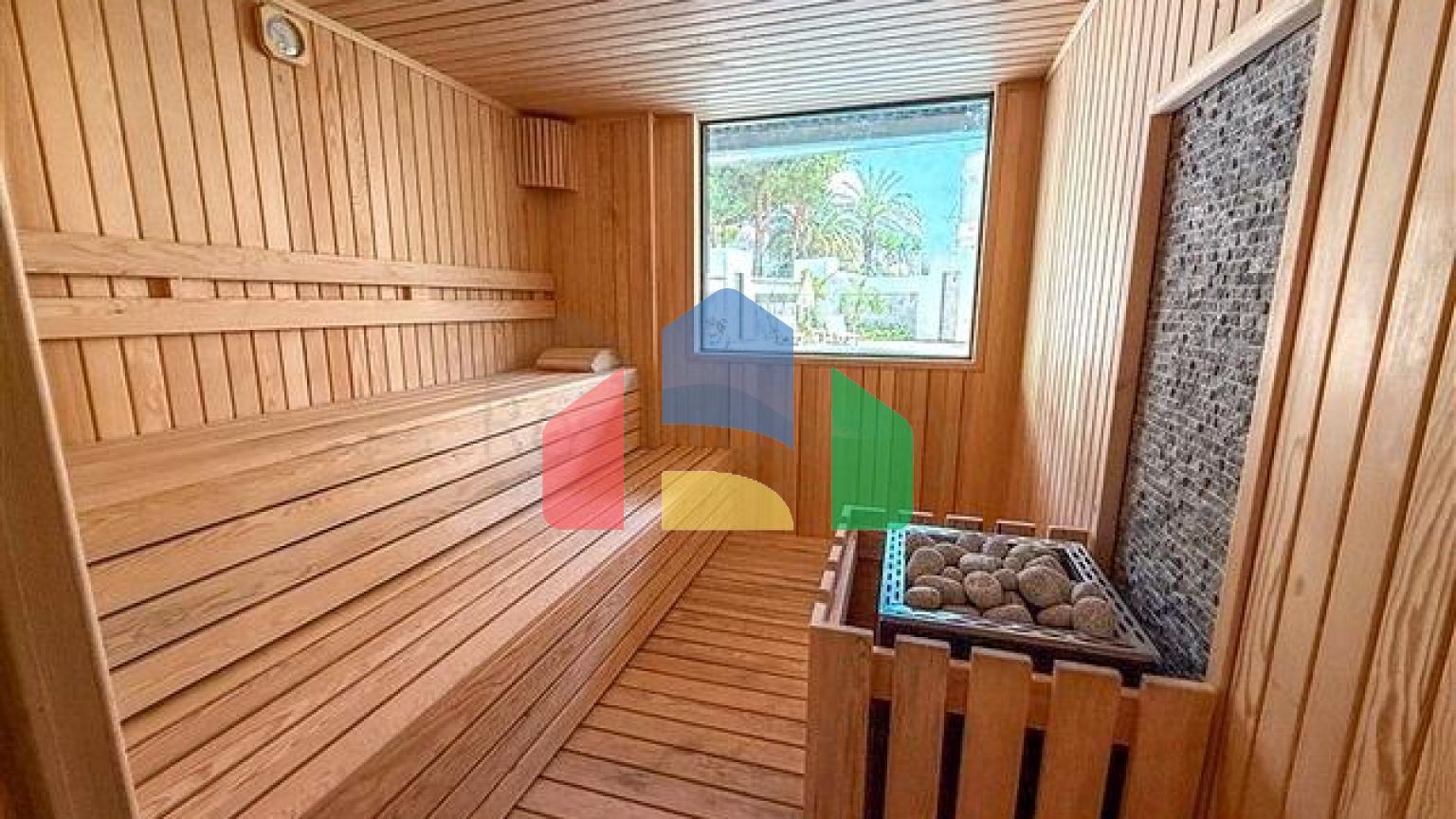 Современная квартира 2+1 в новом доме района Клеопатра