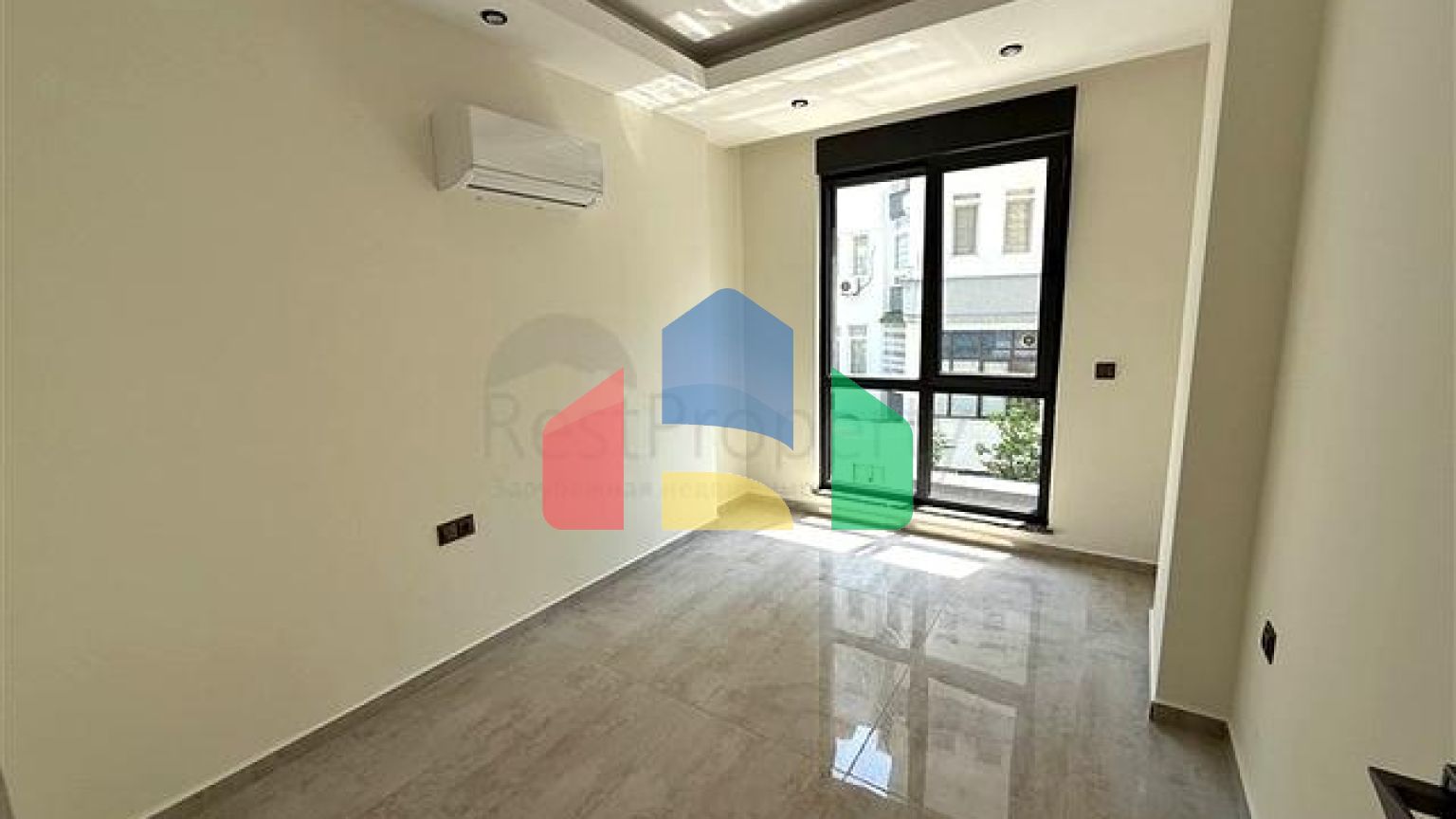 Современная квартира 2+1 в новом доме района Клеопатра