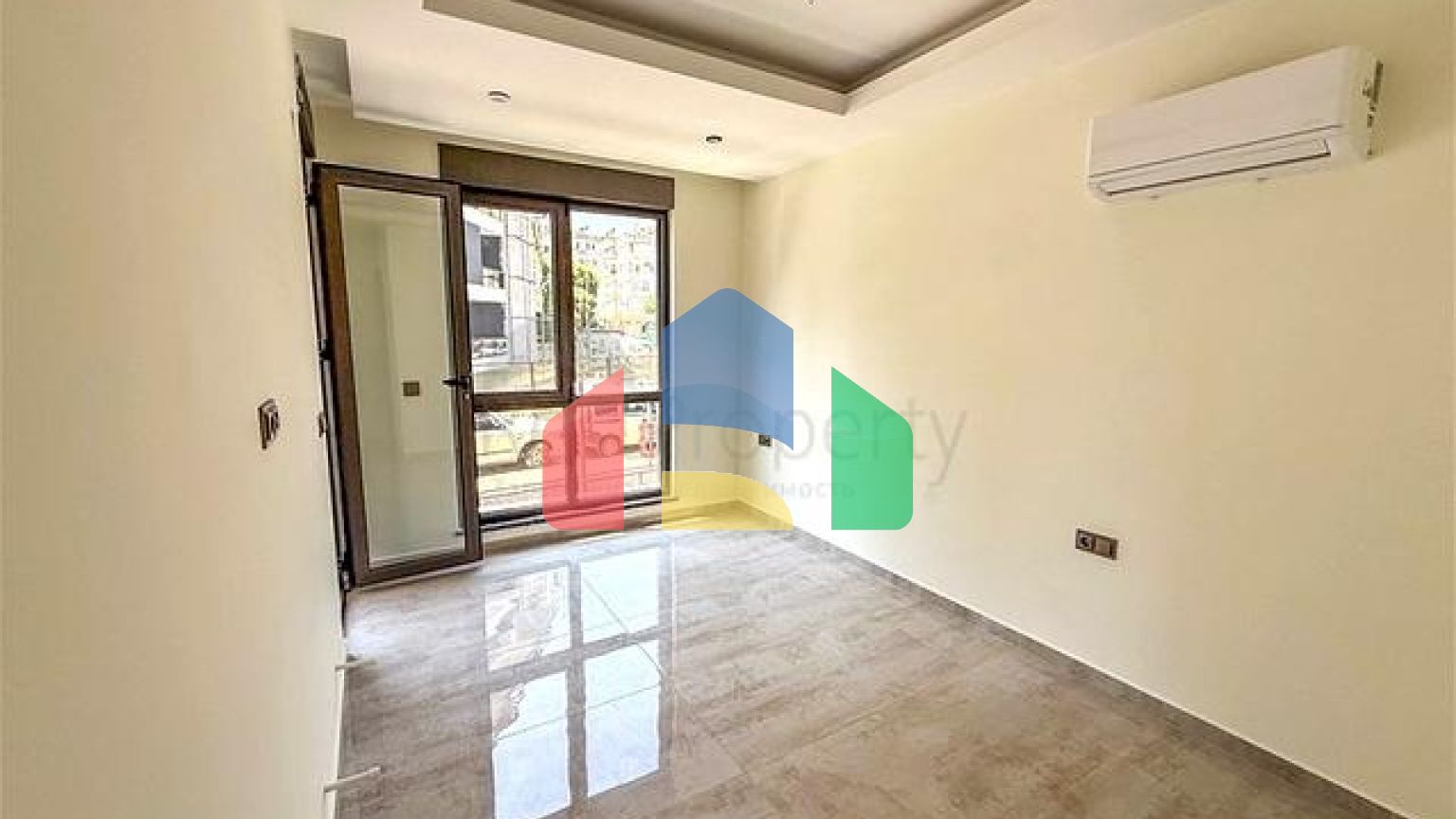 Современная квартира 2+1 в новом доме района Клеопатра