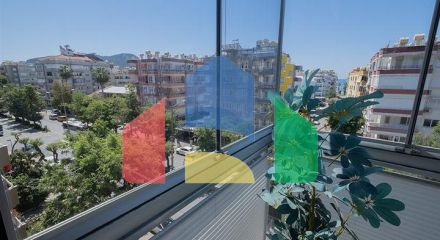 Светлая квартира 2+1 в районе Клеопатра