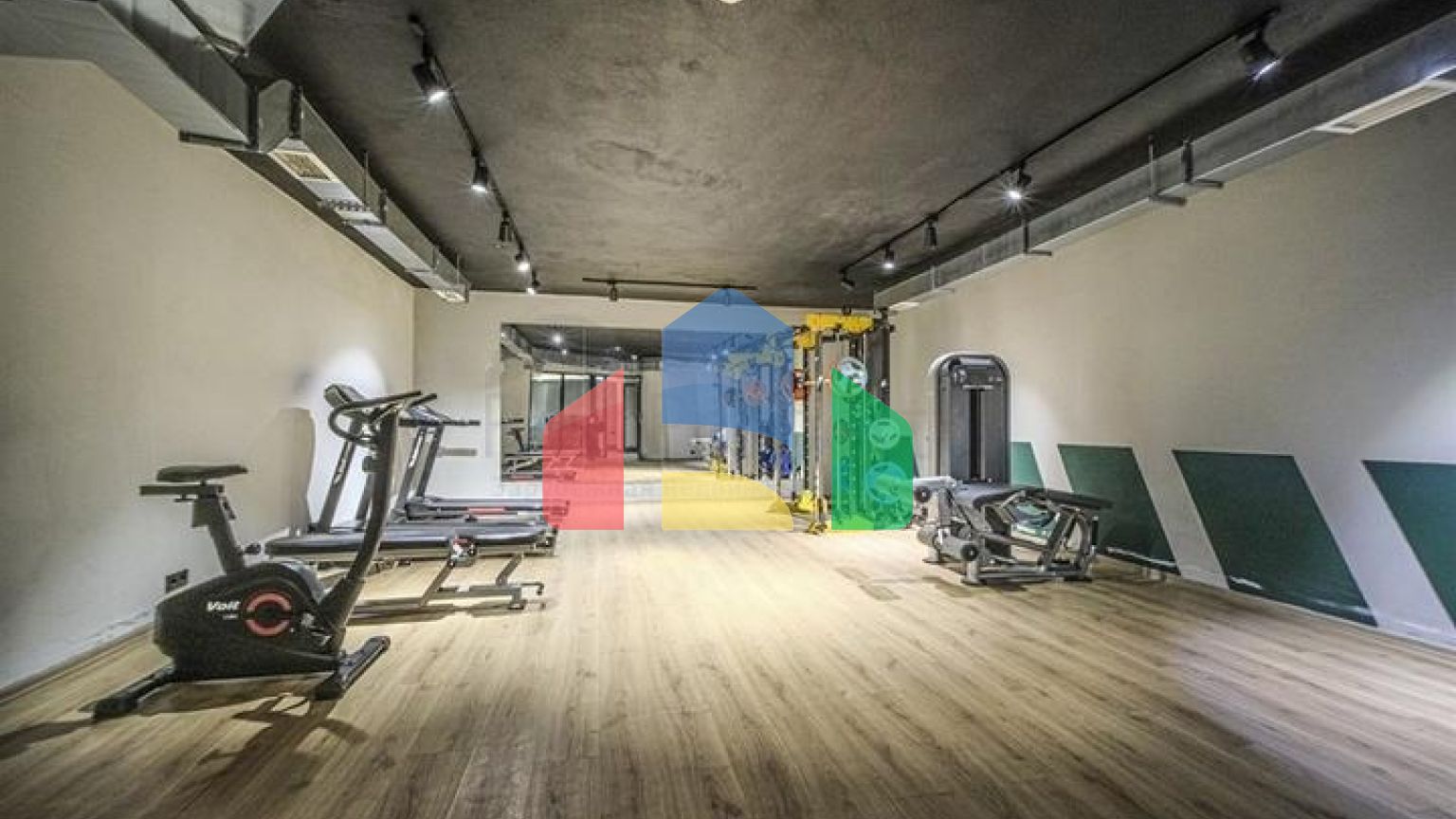 Современная квартира с качественной отделкой в центре района Клеопатра