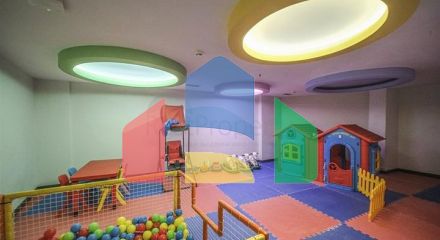 Современная квартира с качественной отделкой в центре района Клеопатра