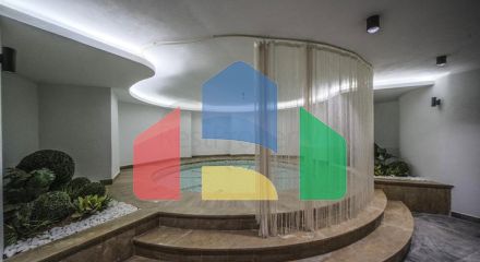 Современная квартира с качественной отделкой в центре района Клеопатра