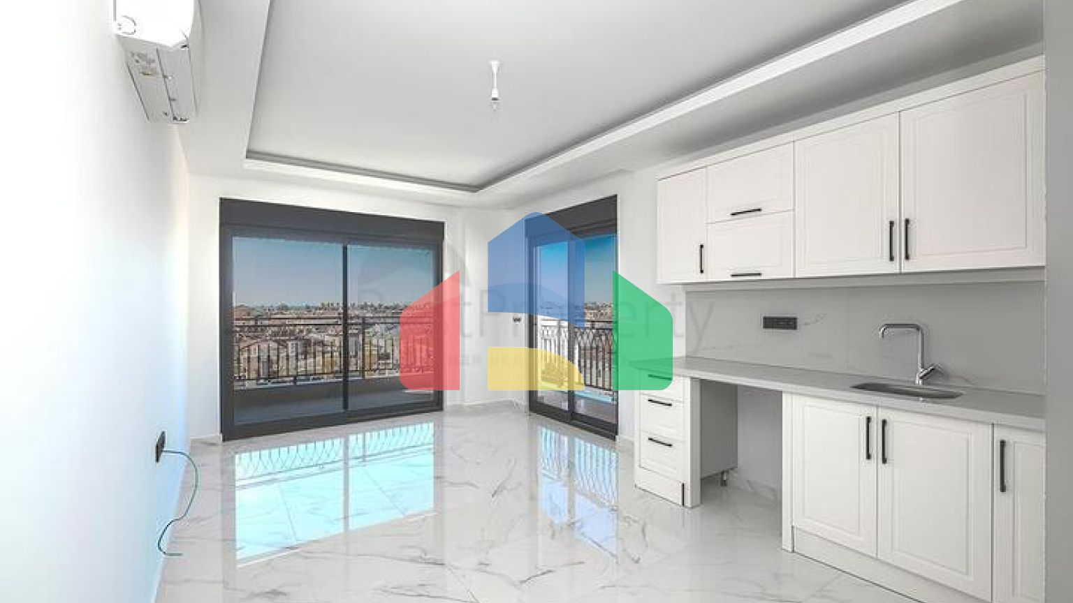 Пентхаус 2+2 с террасой и инфраструктурой комплекса в районе Клеопатра