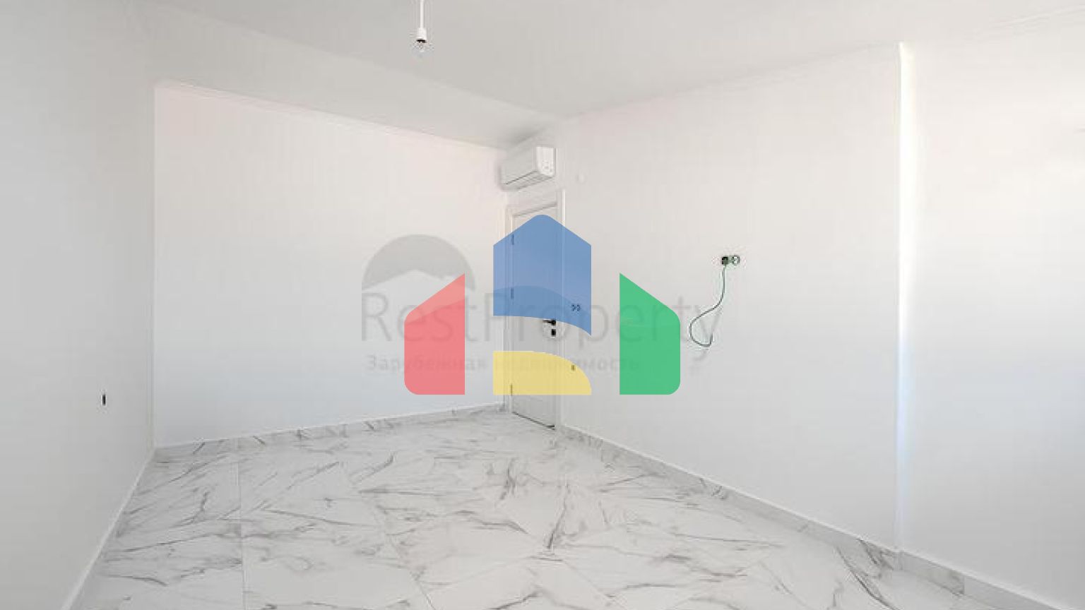 Пентхаус 2+2 с террасой и инфраструктурой комплекса в районе Клеопатра