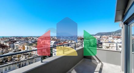 Пентхаус 2+2 с террасой и инфраструктурой комплекса в районе Клеопатра