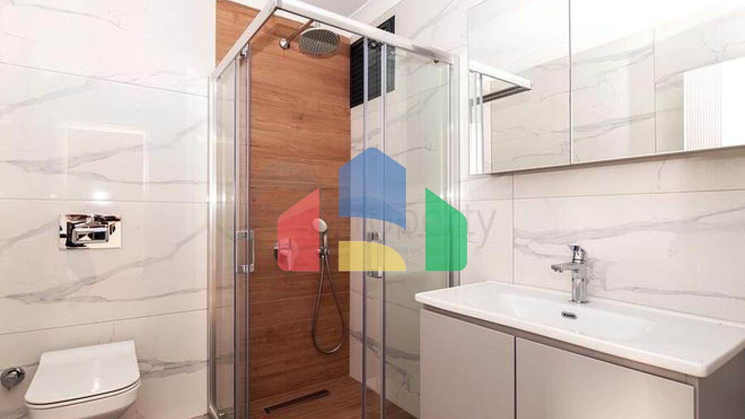 Пентхаус 3+1 с террасой и инфраструктурой в районе Клеопатра