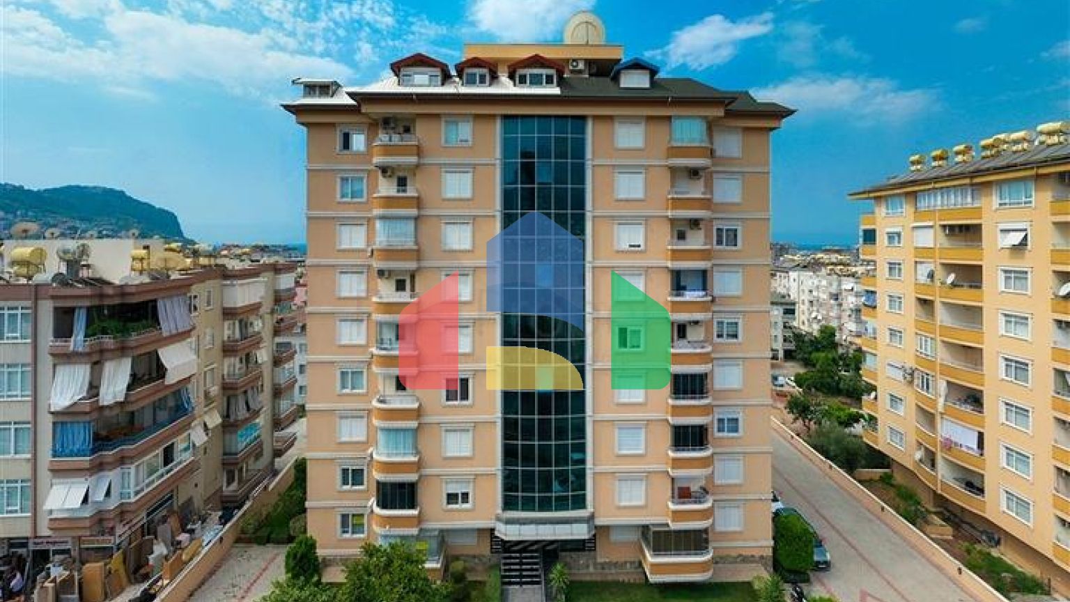 Комфортная квартира 2+1 в центре Аланьи