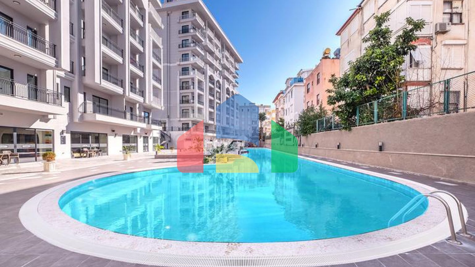 Современная квартира 1+1 в новом жилом комплексе района Клеопатра