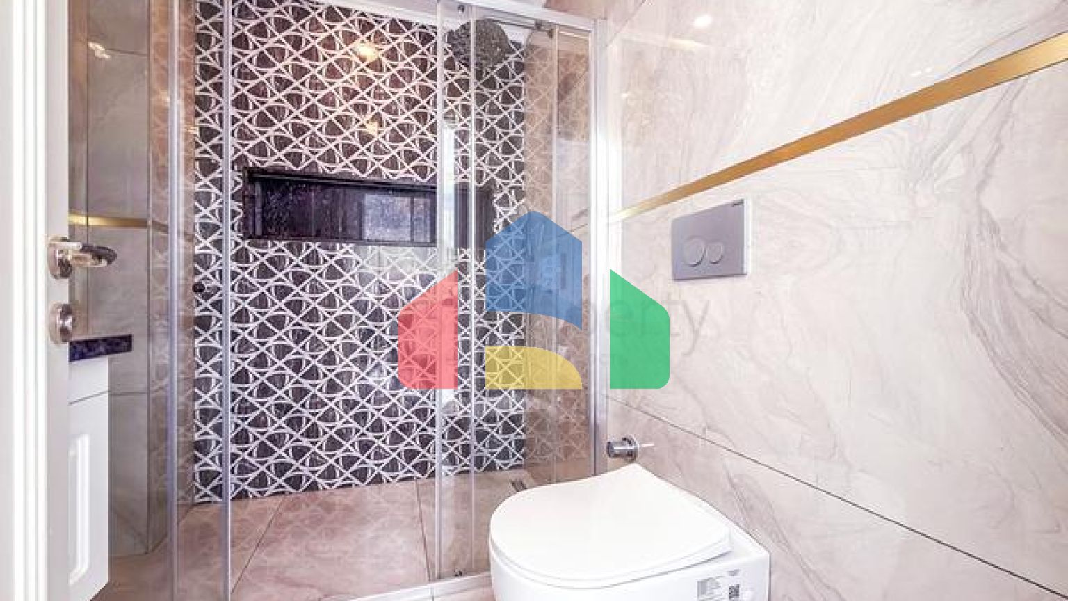 Современная квартира 1+1 в новом жилом комплексе района Клеопатра