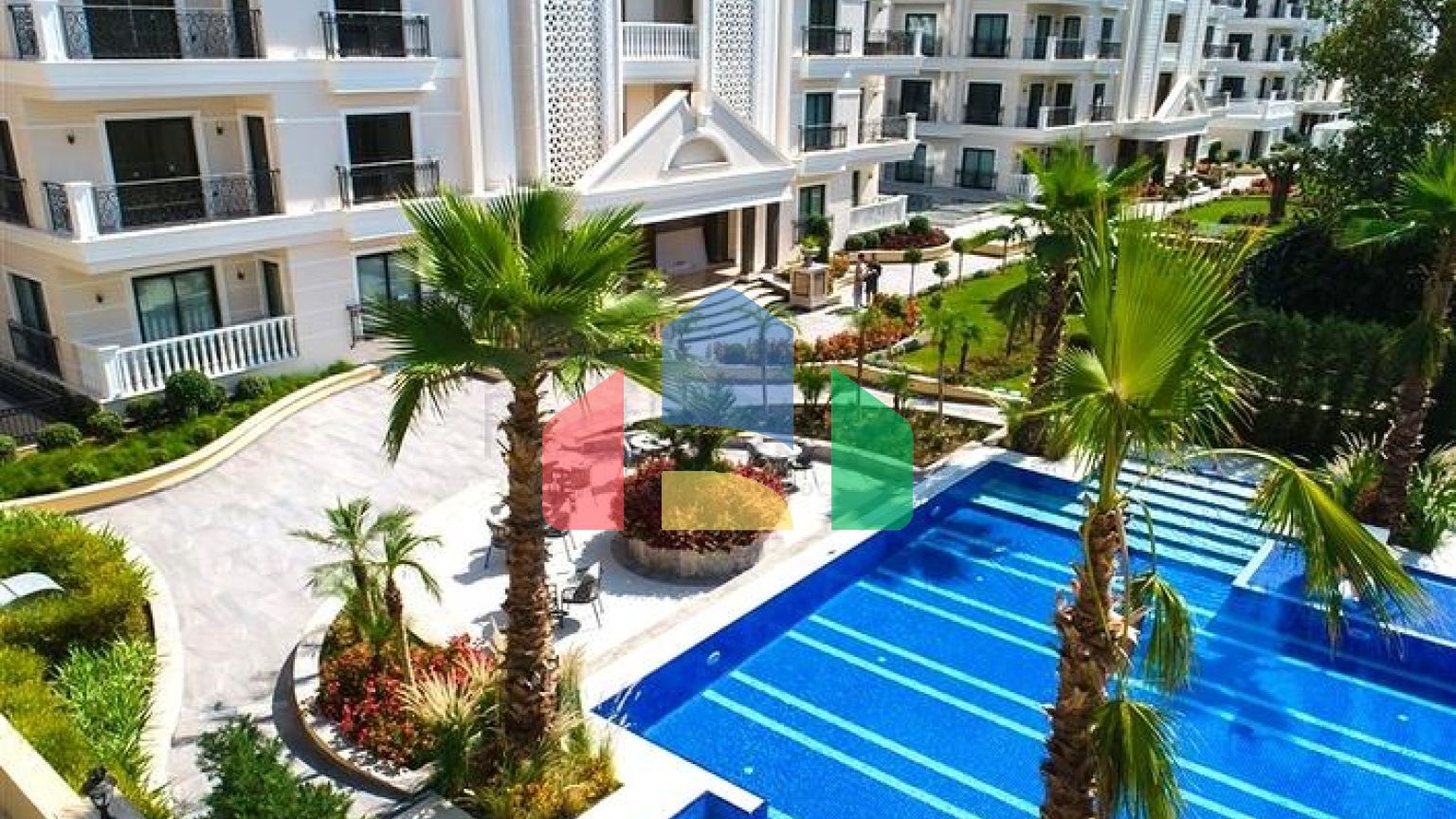 Современная меблированная квартира 2+1 в центре Алании