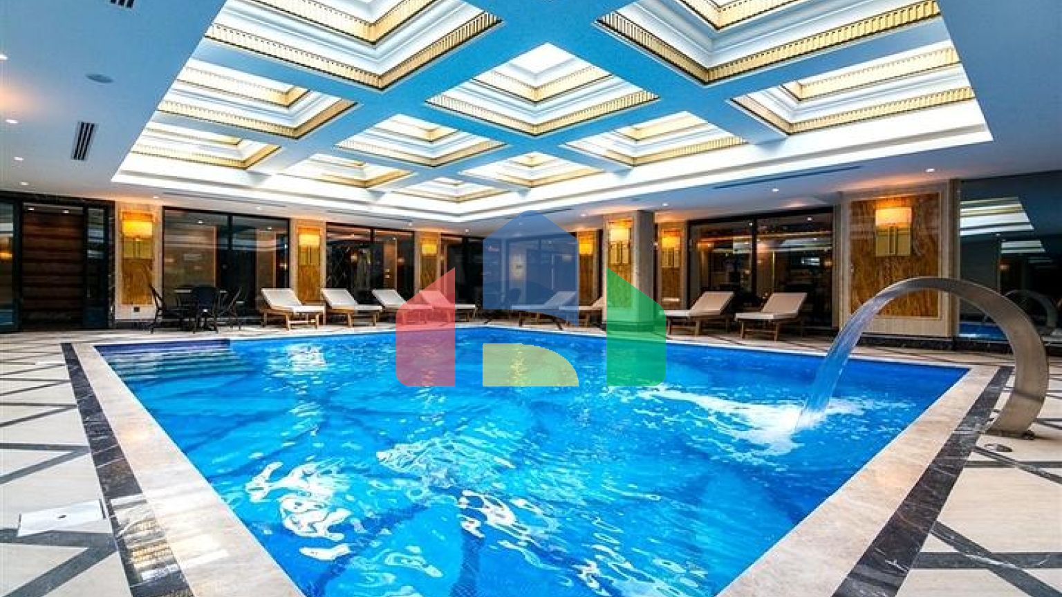 Современная меблированная квартира 2+1 в центре Алании