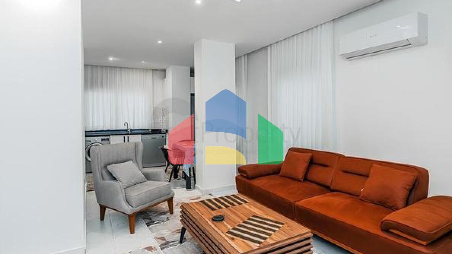 Уютная меблированная квартира 1+1 в современном доме района Клеопатра